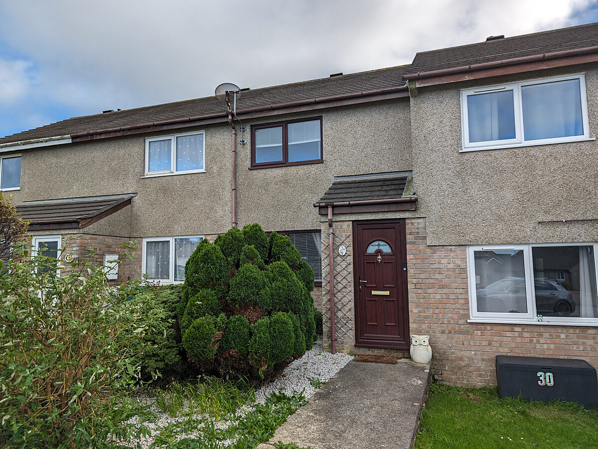Killiersfield, Pool TR15 3LS